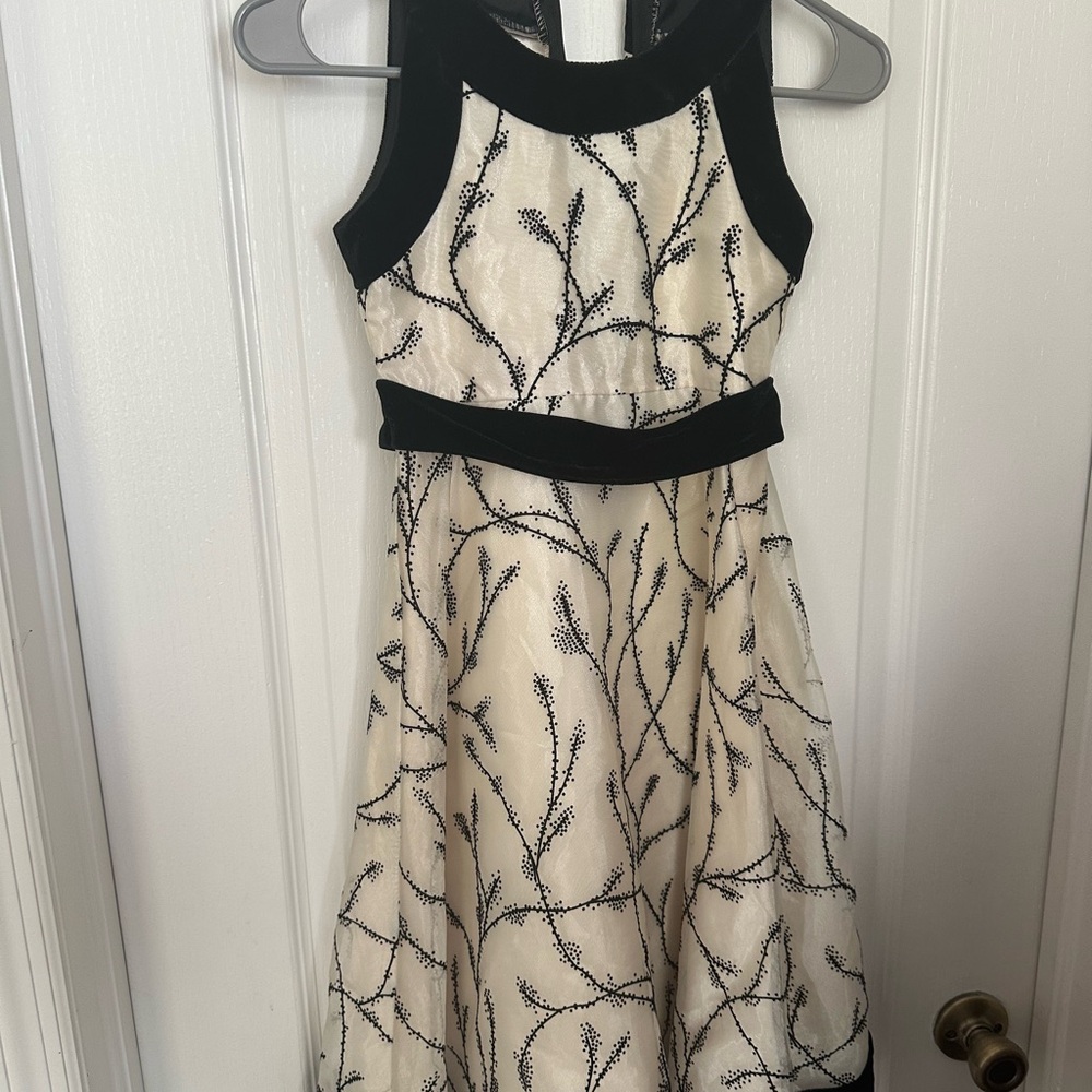Vintage Style Cream&Black Floral Branch Embroidery Halter Dress with Velvet Trim